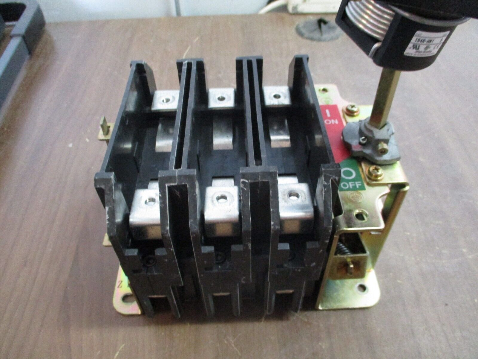 Allen-Bradley Fusible Disconnect Switch 194R-NJ100P3 Ser. B 100A 600V 3Ph Used