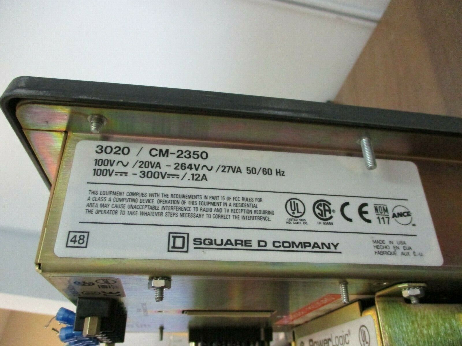 Square D PowerLogic Circuit Monitor w/Ride-Thru Module 3020 CM-2350 100-264VAC