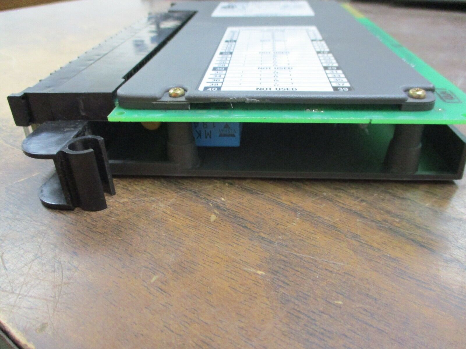Allen-Bradley Isolated 120V AC/DC Input Module 1771-ID16/B Ser. B Rev. A04 Used