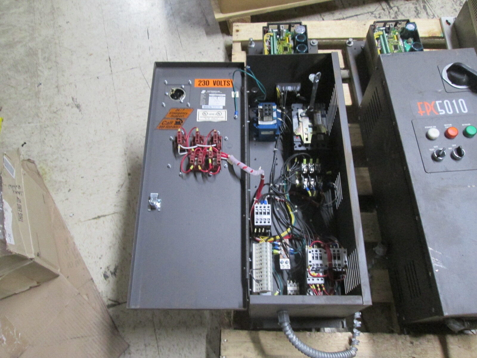 Safetronics FPC 5010 AC Drive w/ Bypass GP102005-1 Model GP10E1ST32005B1 Used