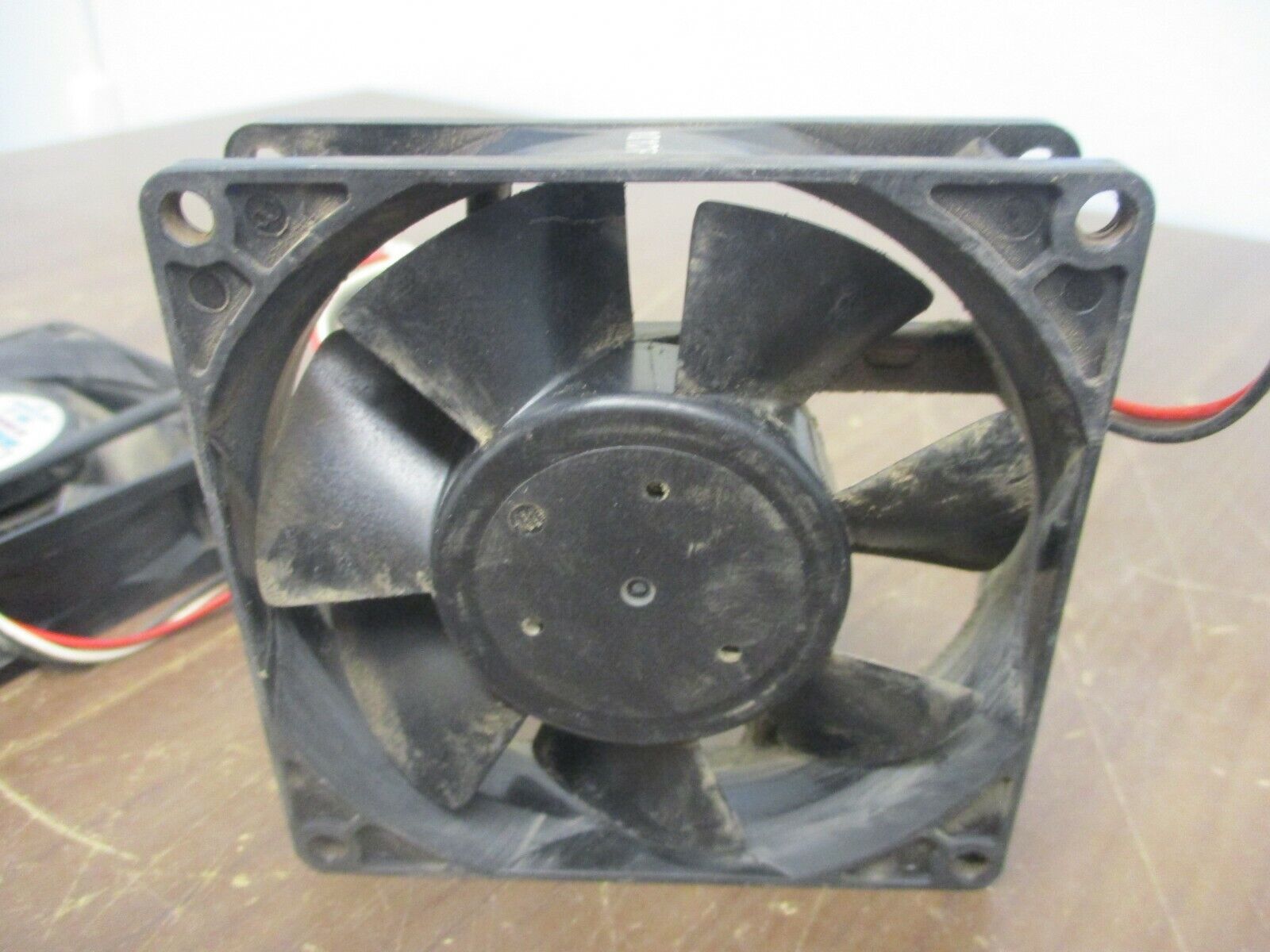 Mechatronics Brushless Fan E9225X12B1 12VDC 0.550A Used **Lot of 2**