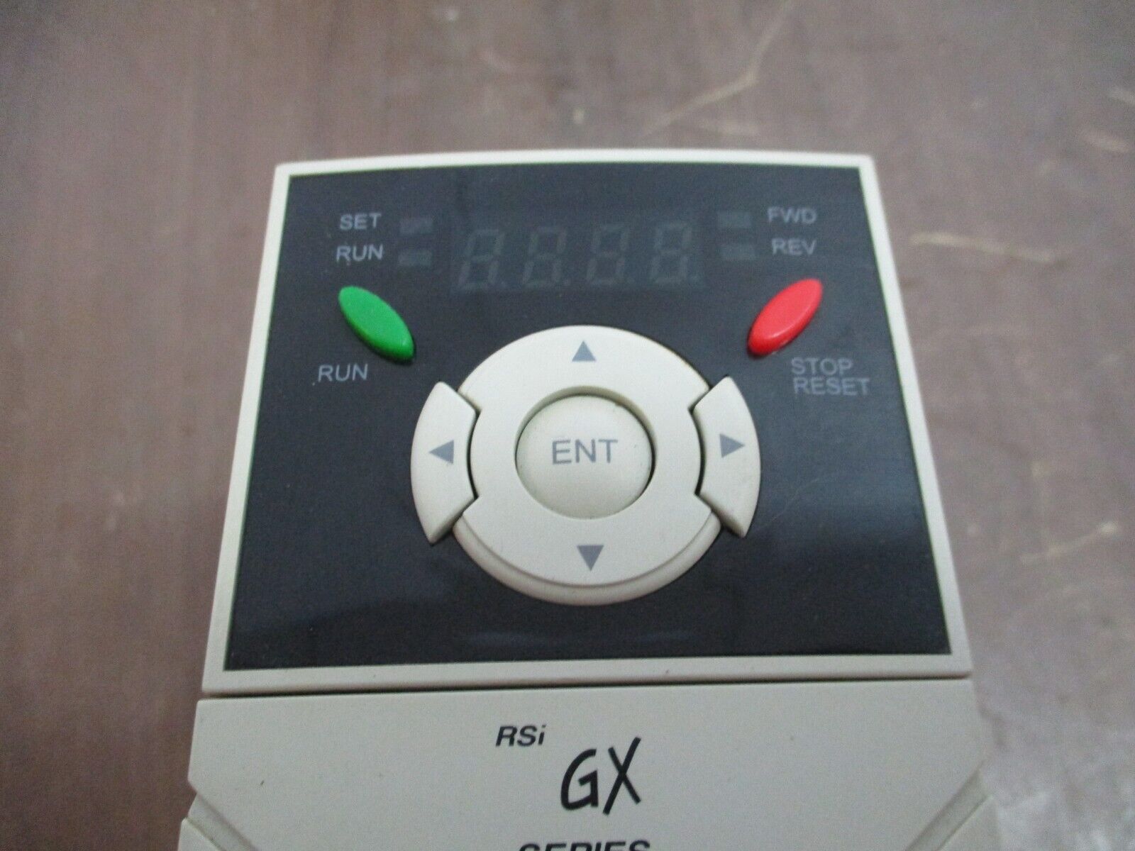 Benshaw RSi GX Series AC Drive RSi-001-GX-2 1HP 3Ph Used