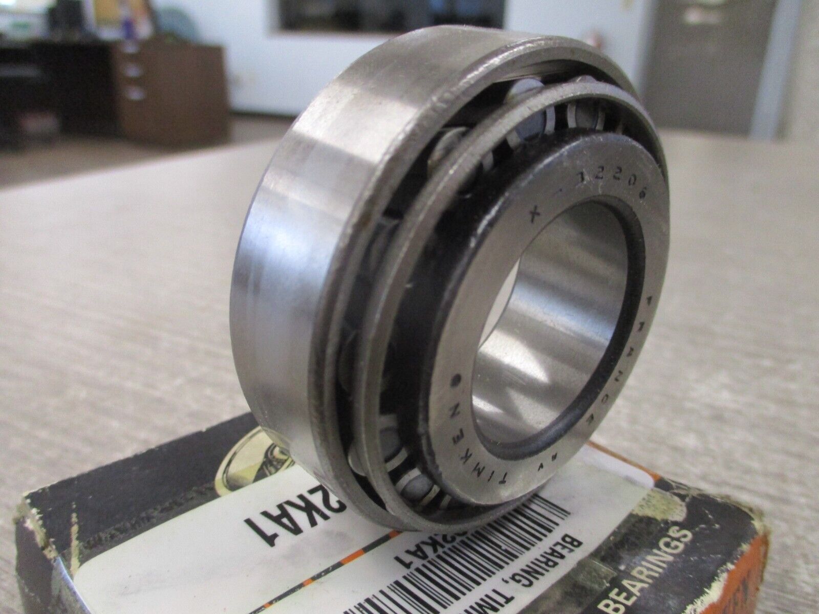 Timken Tapered Roller Bearing 32206 92KA1 New Surplus