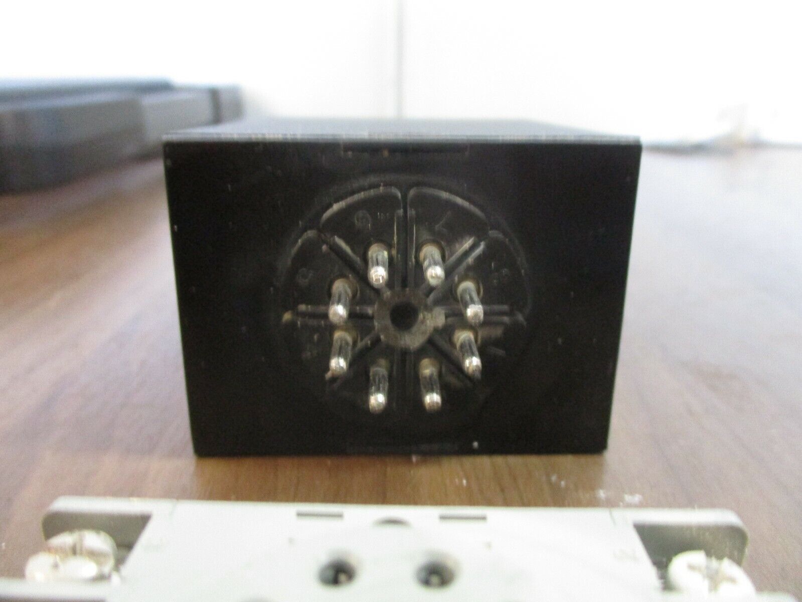 SSAC 3-Phase Monitor PLM9405 0993 400-480V 60Hz w/ Base Used
