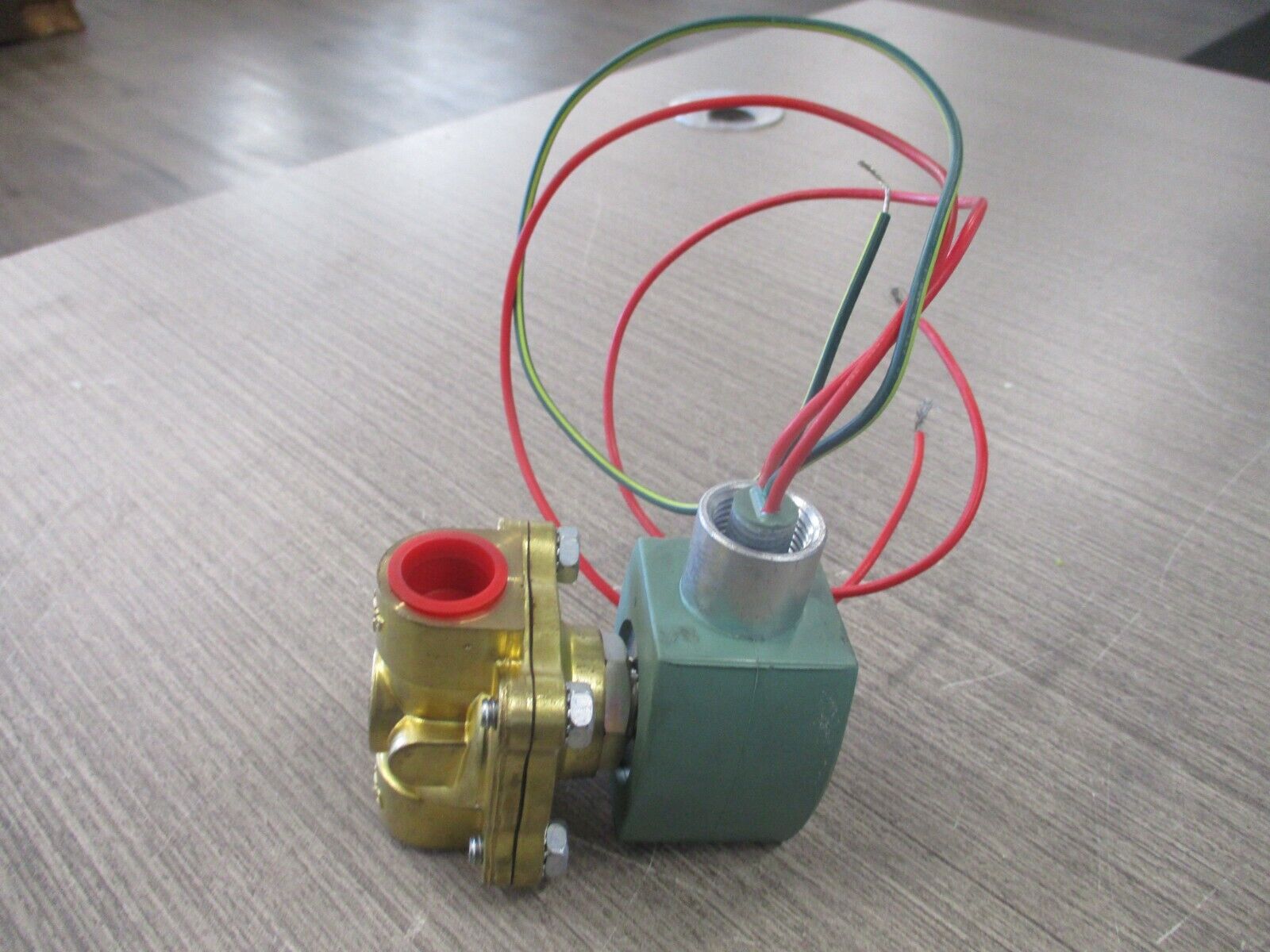 Asco Red Hat Solenoid Valve 8210G094 1/2" New Surplus