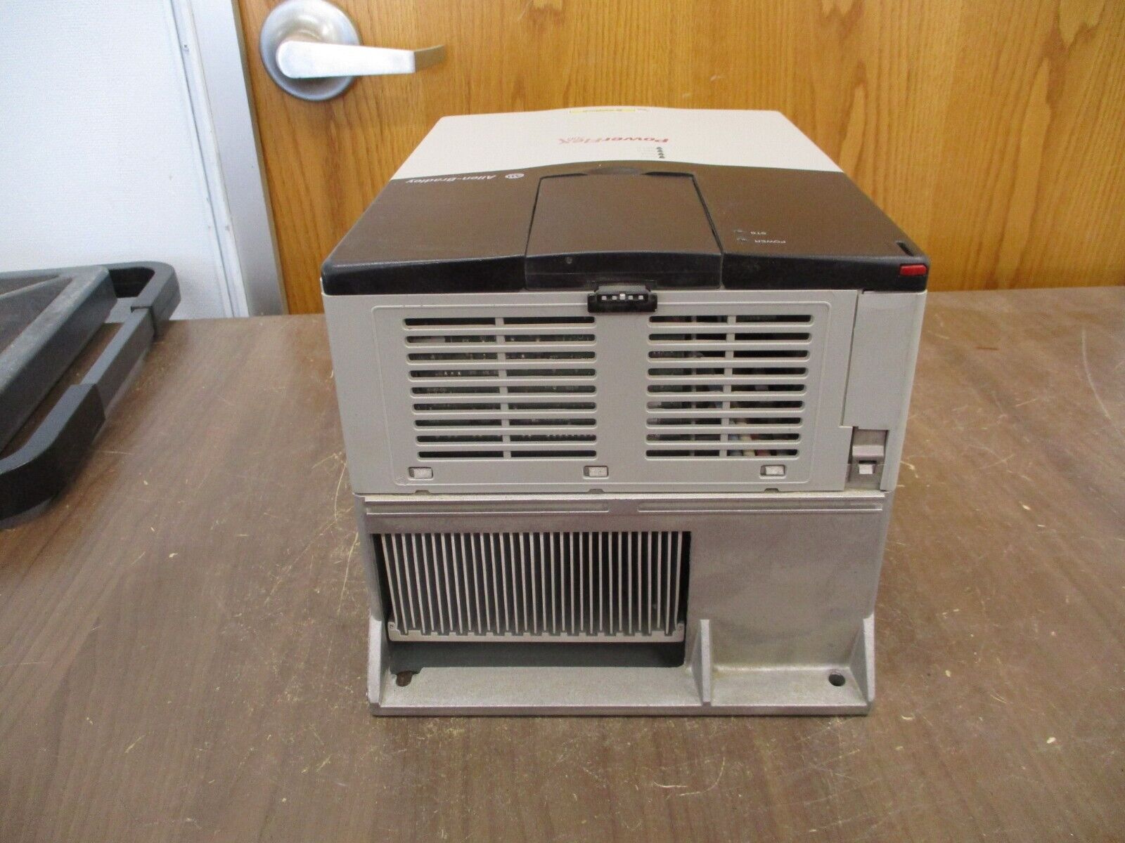 Allen-Bradley PowerFlex 700 AC Drive 20BD034A0AYNANC0 Ser. B 25HP 3Ph Used