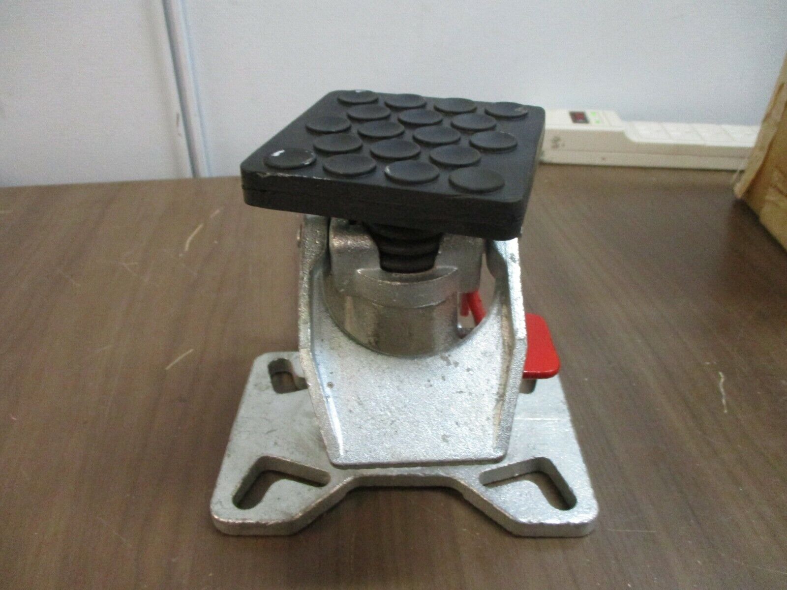 Vestil Adjustable Floor Lock 1VJN5 New Surplus