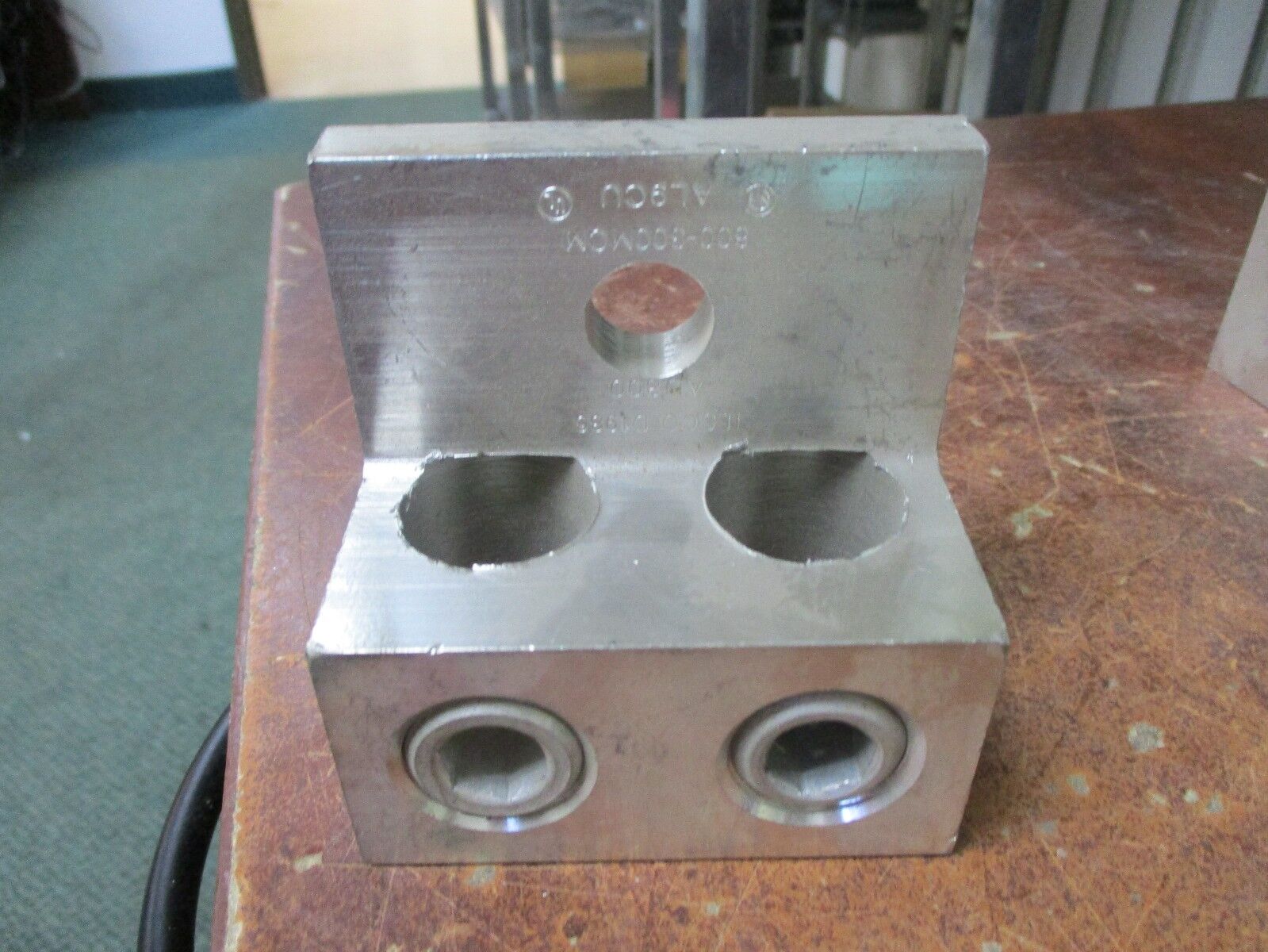 Misc. Brand Mechanical Lug AU800 2 Pole 800-300MCM *Lot of 3* Used
