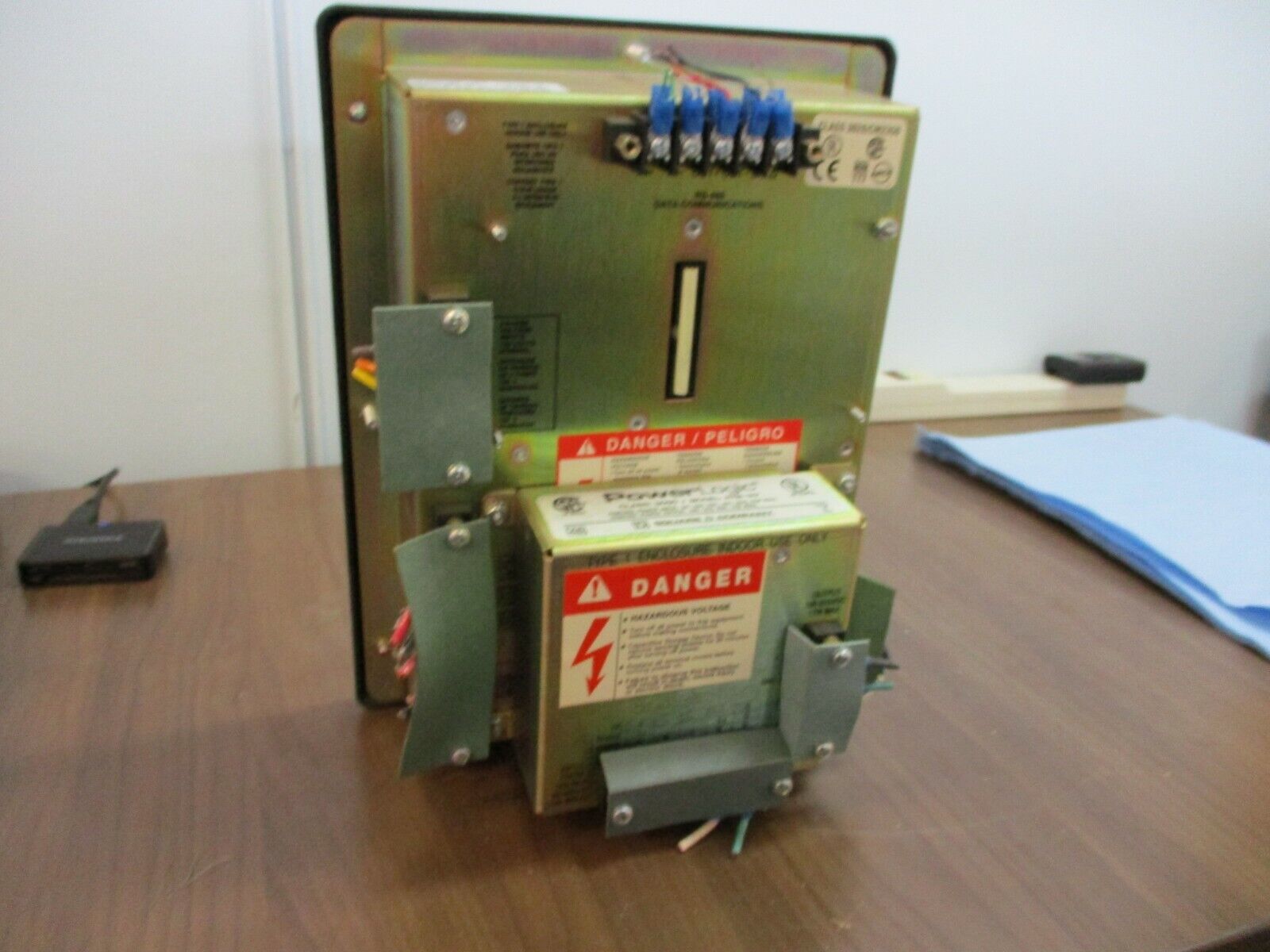 Square D PowerLogic Circuit Monitor w/Ride-Thru Module 3020 CM-2350 100-264VAC