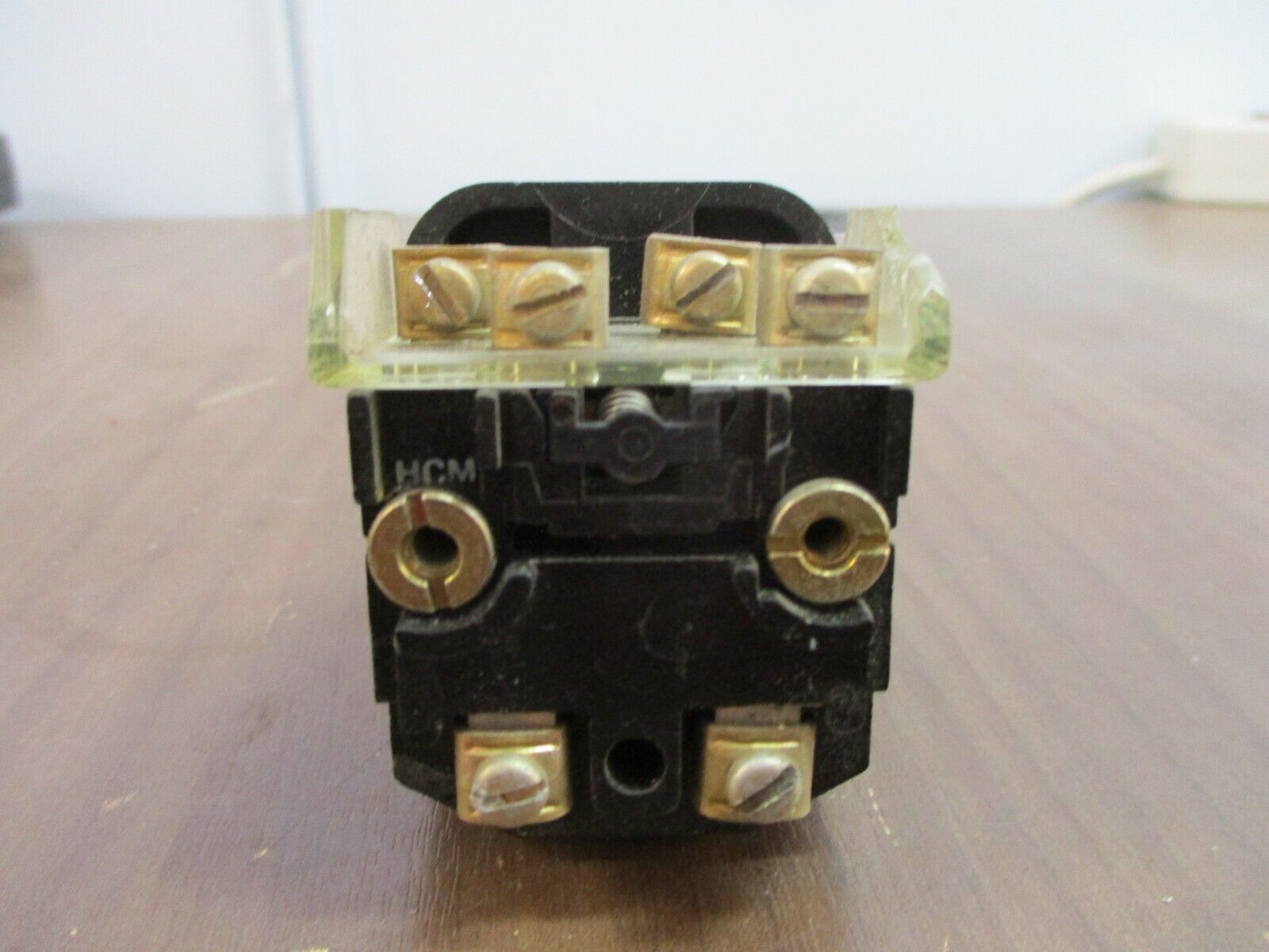 Allen-Bradley Illuminated Push Button 800T-PT16 Ser. B Green Used