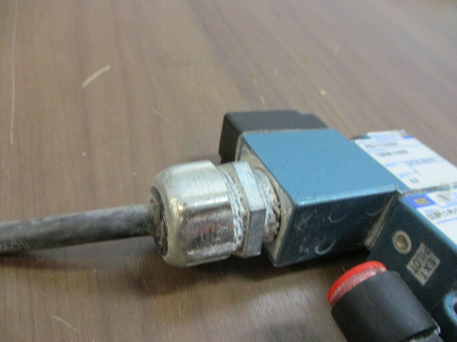 MAC Solenoid Valve 55B-11-PI-111AA VAC to 150 PSI w/ PID-111AAAA Used