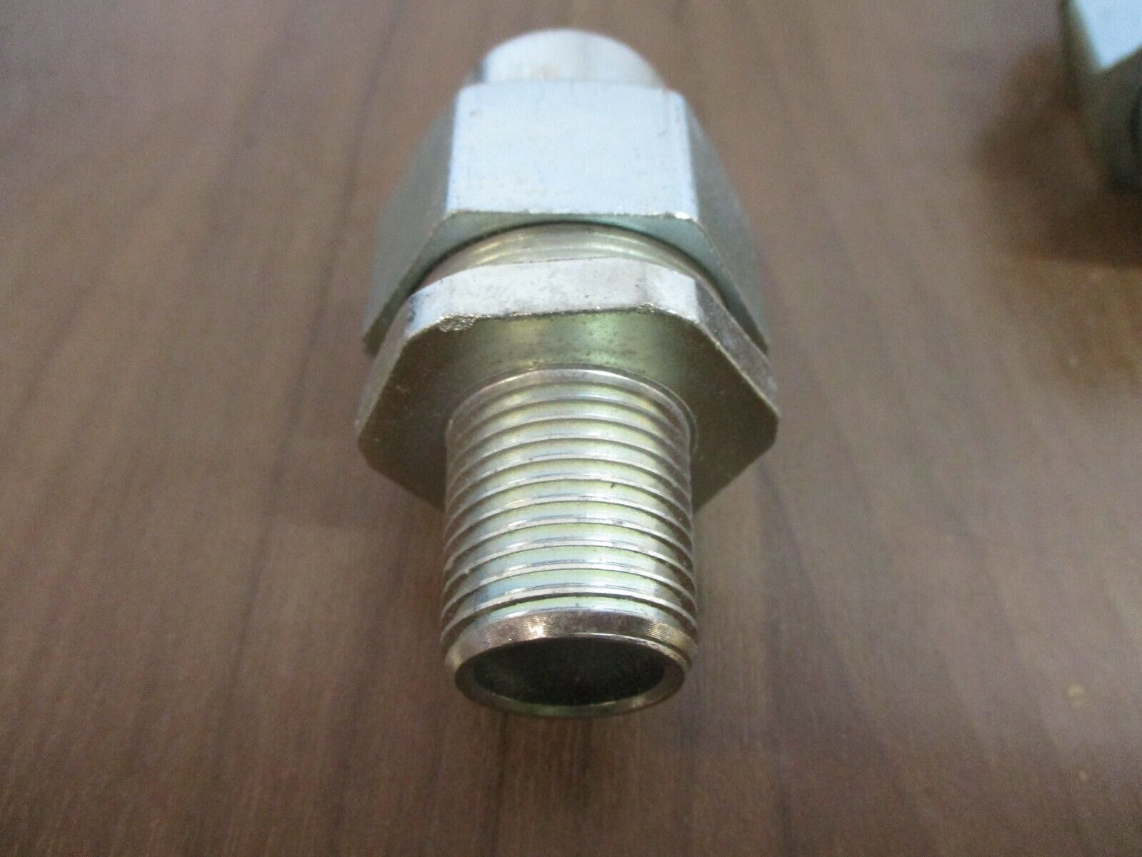 Crouse-Hinds Union Fitting UNF-UNY 105 Size: 1/2" *Lot of 2* Used