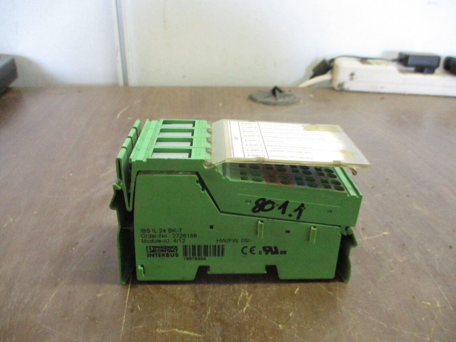 Phoenix Contact IBIL24DO8 Interbus Coupler 2726269 HW: 01 w/ Terminal Cover Used