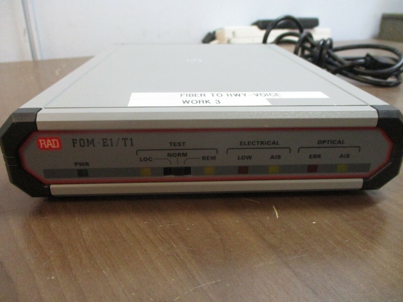 RAD FOM-E1T1/SC14L/115 Fiber Optic Modem 2840100000 115V 0.15A 50/60Hz Used