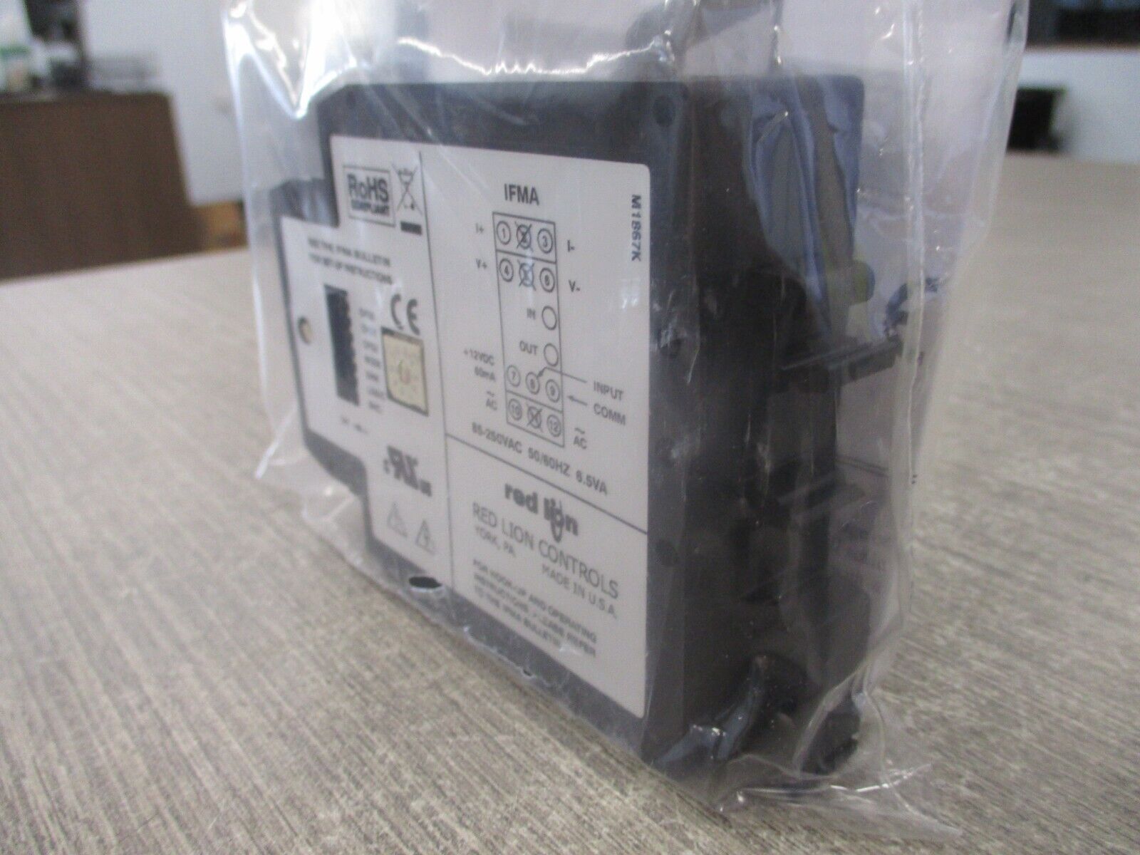 Red Lion Controls Frequency To Analog Converter IFMA0065 New Surplus