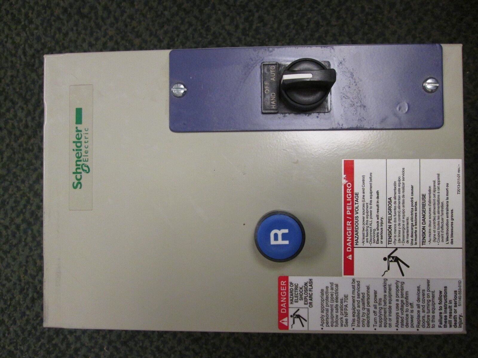 Schneider Electric Enclosed Starter LC1D18 Solid state overload 9-13A 120V coil