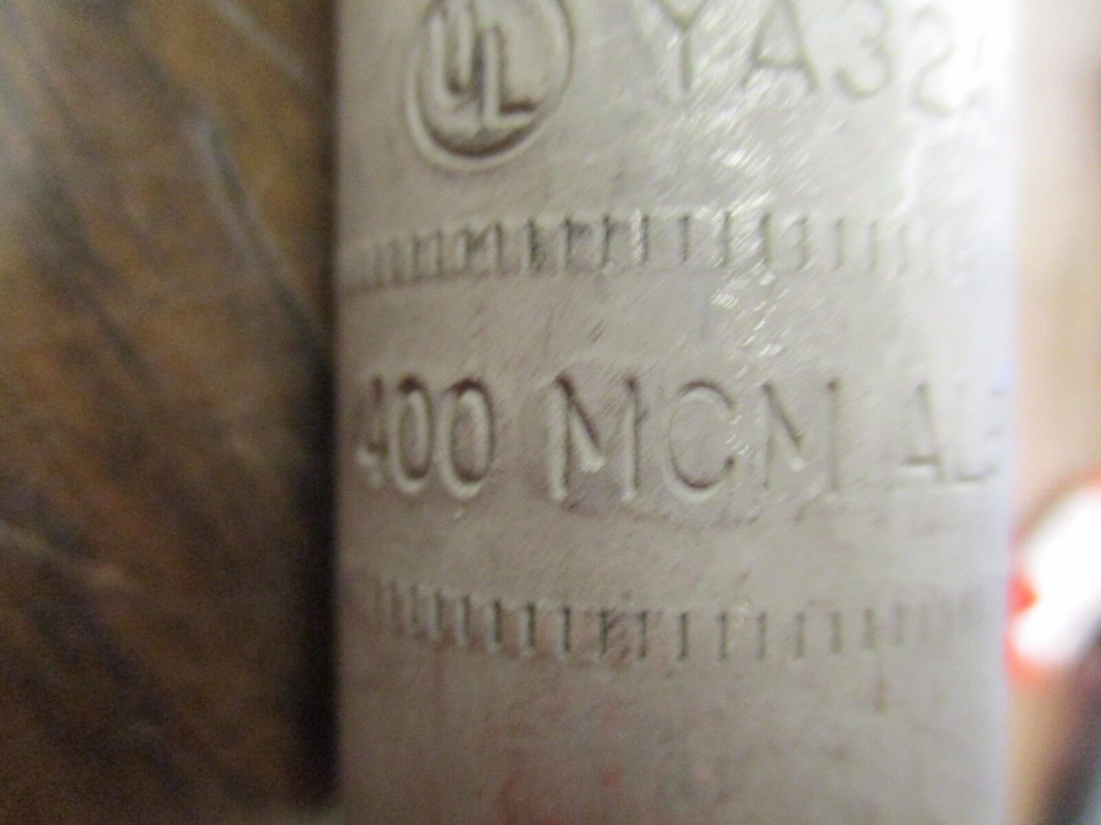 Burndy Crimp Lug YA32A3 400MCM AL9CU-HV *Lot of 4* New Surplus