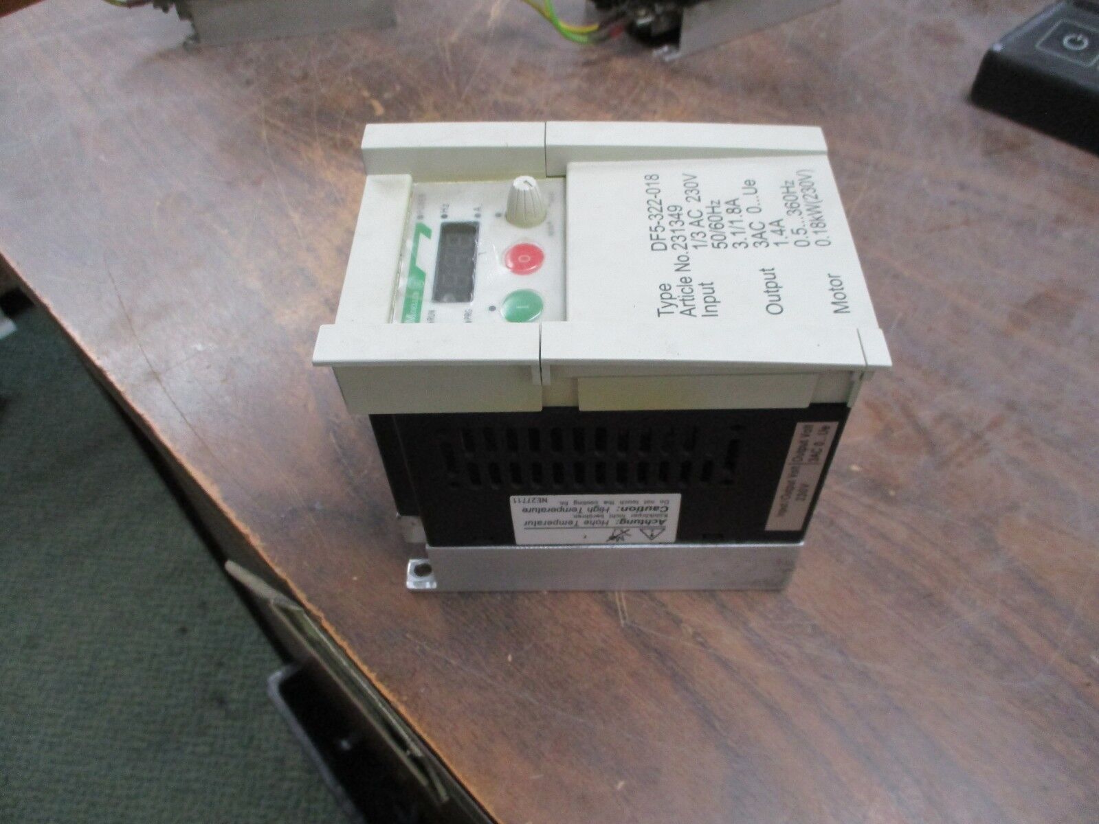 Moeller AC Drive DF5-322-018 0.18KW/0.25HP Used