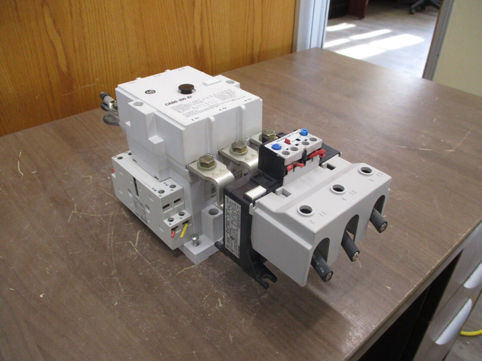 Allen-Bradley Starter CAB6-105-EI / 193-A5M5 110-130V Coil Trip: 57-180A 600V