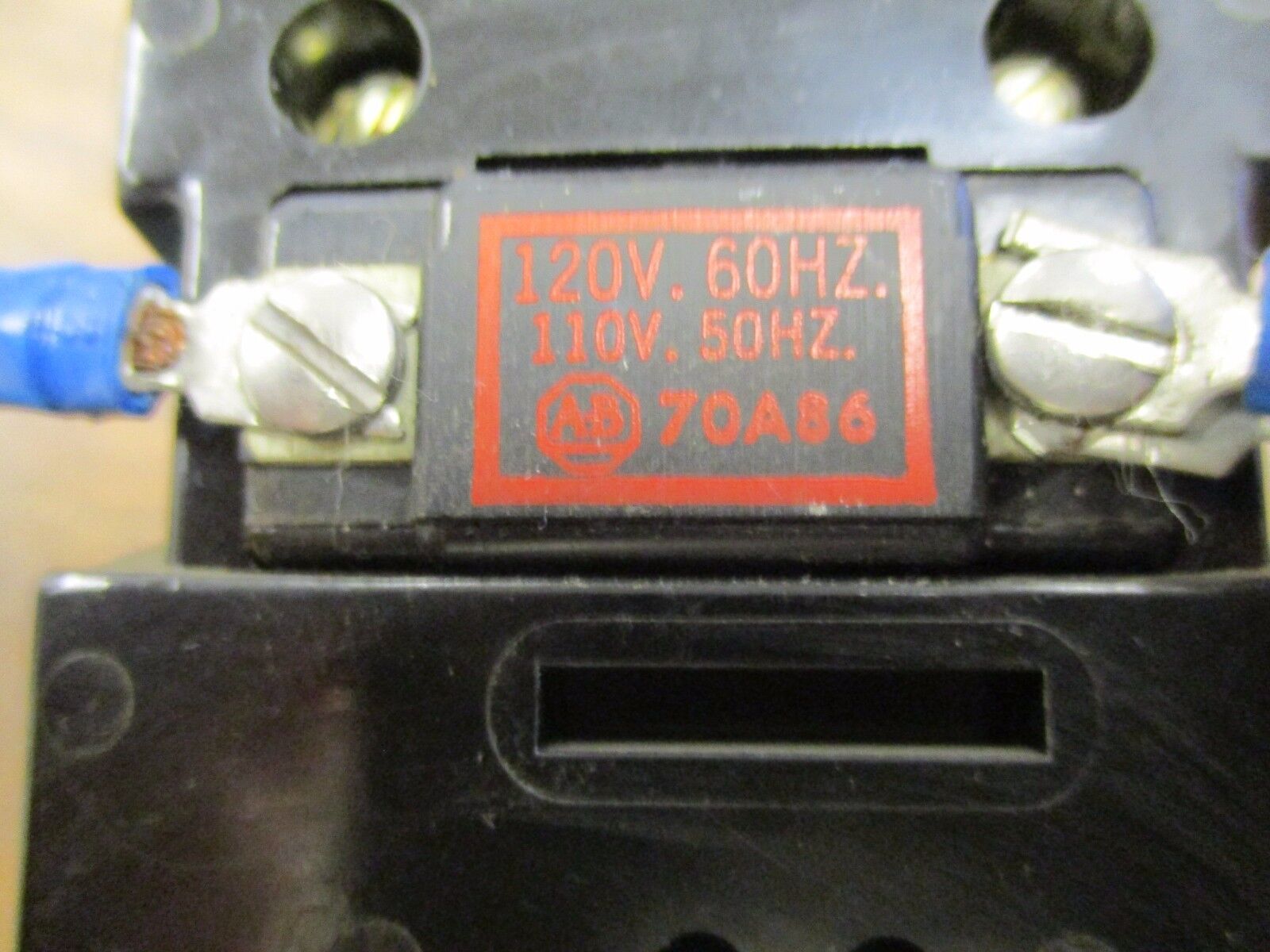 Allen-Bradley Lighting Contactor 702L-AOD92 120V Coil Used