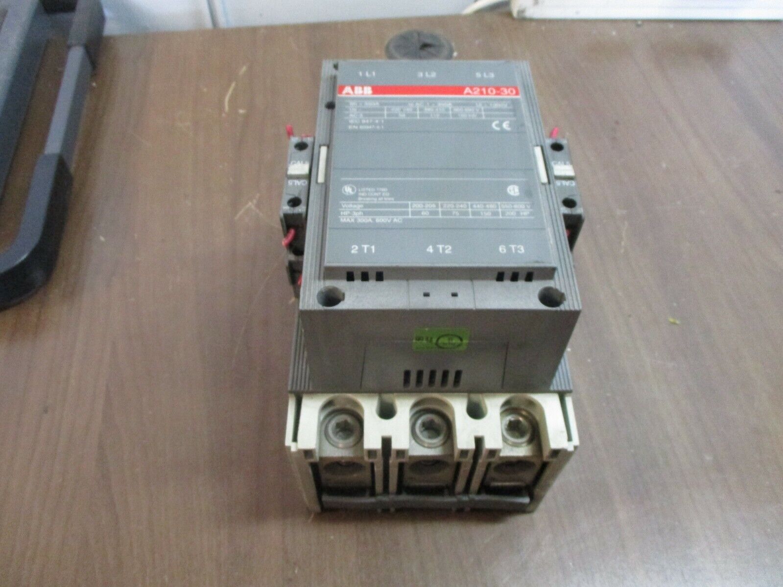 ABB Contactor A210-30 110-120V Coil 300A 600V w/ (2) Aux Contact Used