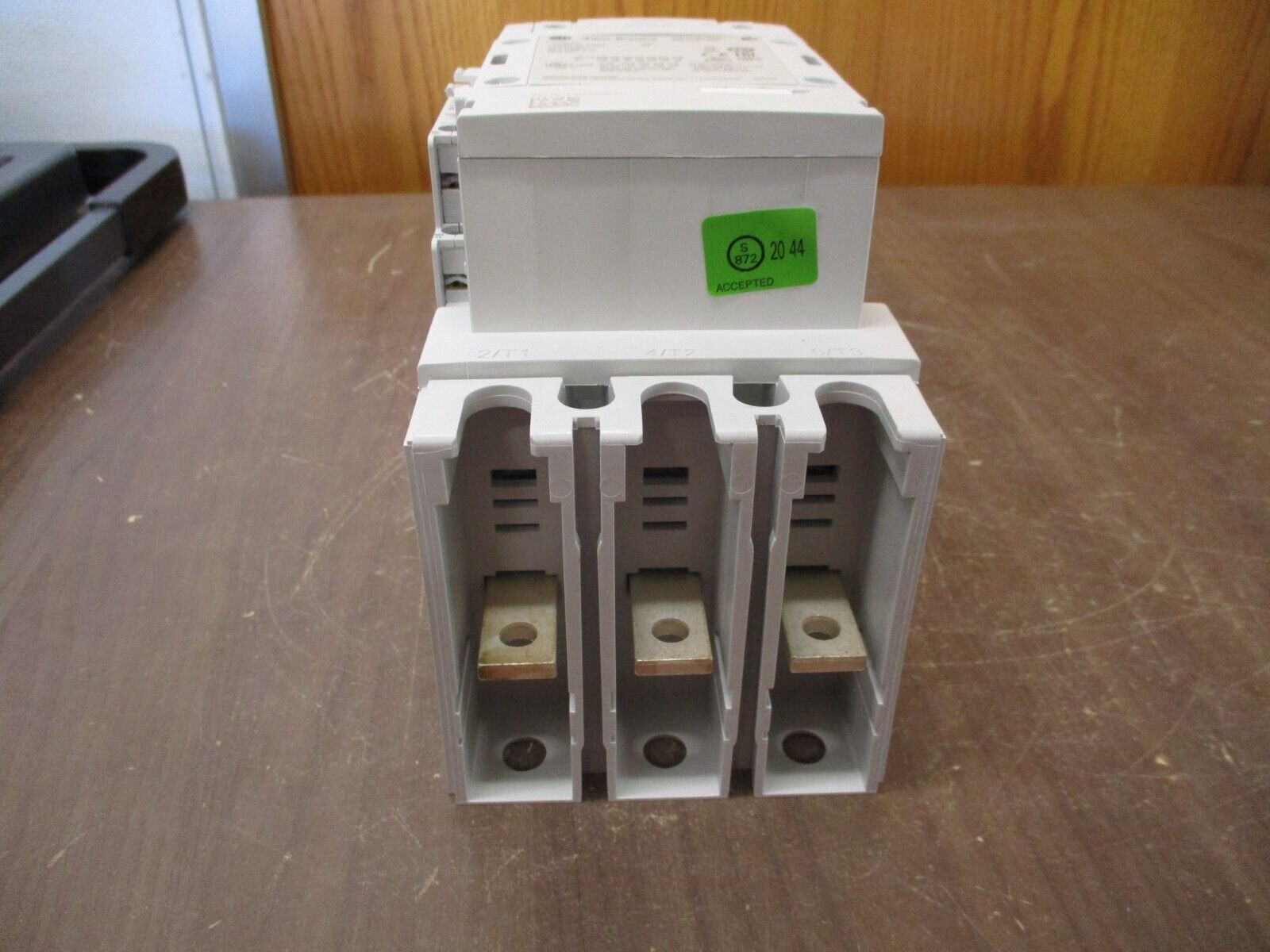 Allen-Bradley Contactor 100-E190KD11 Ser. B 100-250V AC/DC Coil New Surplus