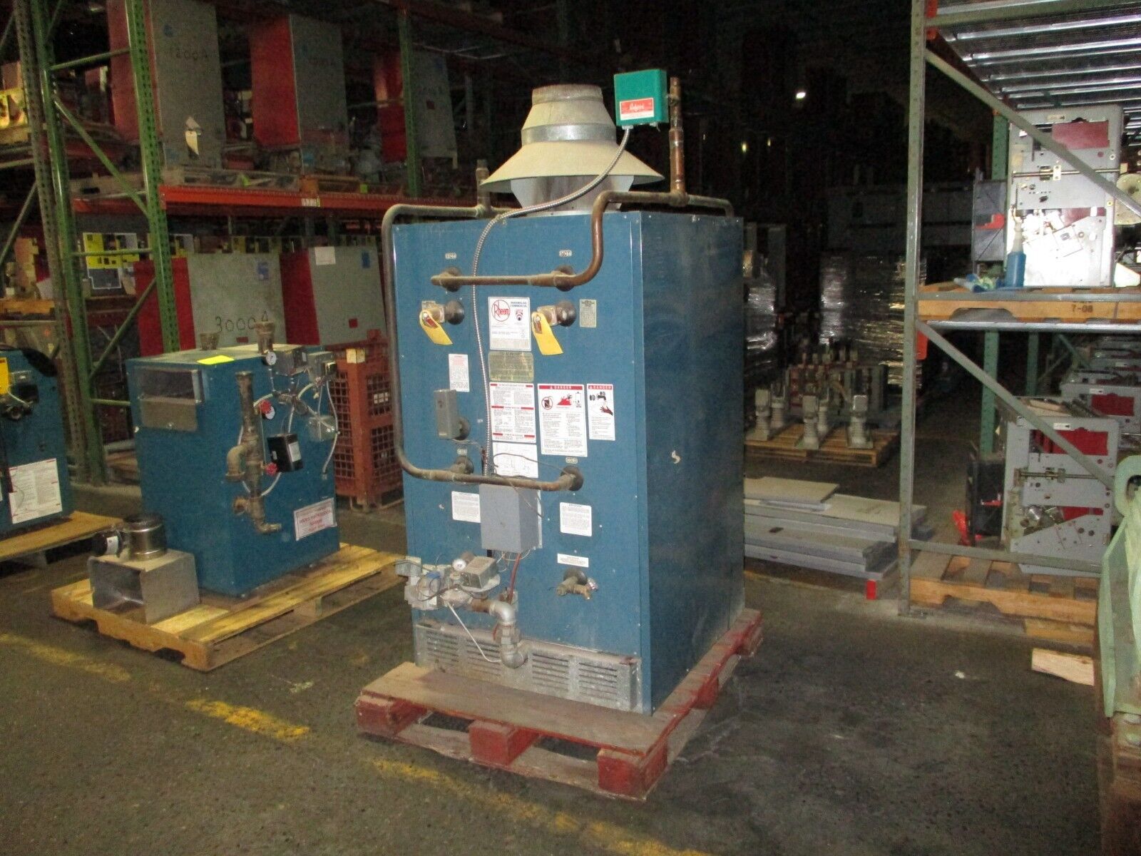 Rheem Natural Gas Water Heater G600-84 Input: 600,000 BTU 84 Gallon 120V 50/60Hz