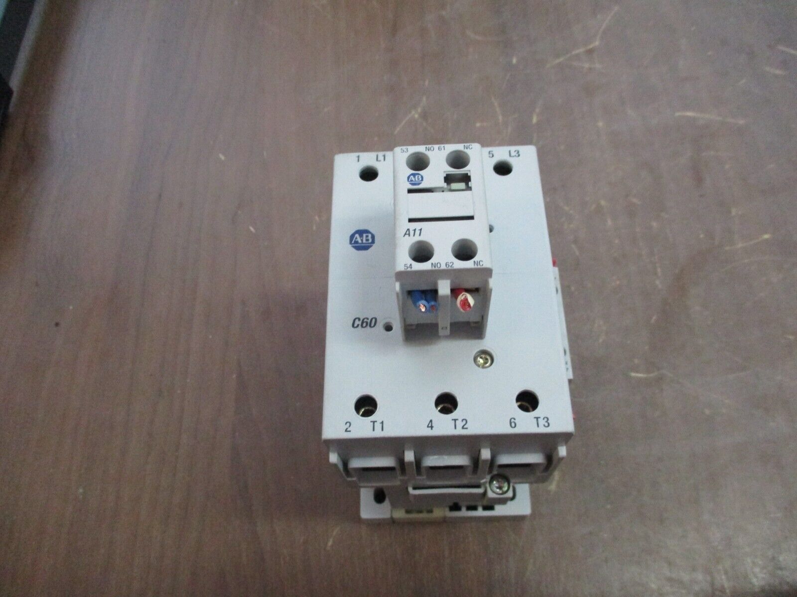 Allen-Bradley Contactor 100-C60*00 Ser. B 120V Coil 60A 600V w/ Aux Contact Used