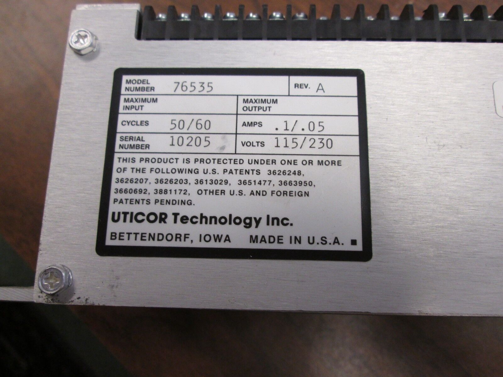 Uticor Isolated Bidirectional Adapter 76535 .1/.05A 115/230V 50/60HZ Used
