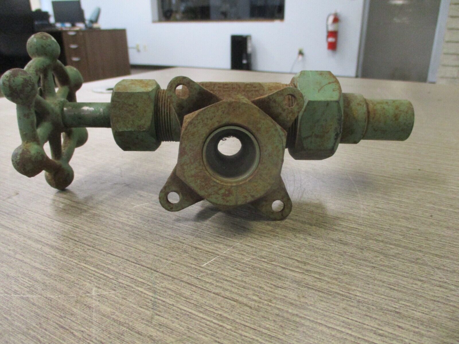 Penberthy 205 Gage Valve 60626006 750PSI Used.