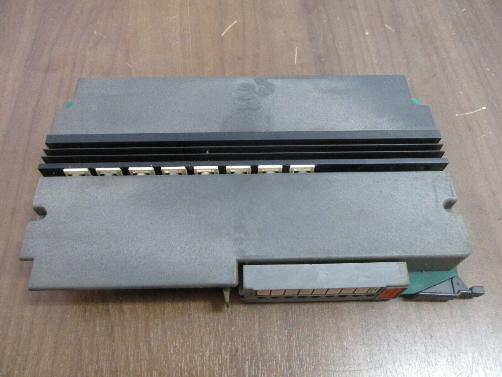 Allen-Bradley AC Output Module 1771-OA Ser. B 120V Used