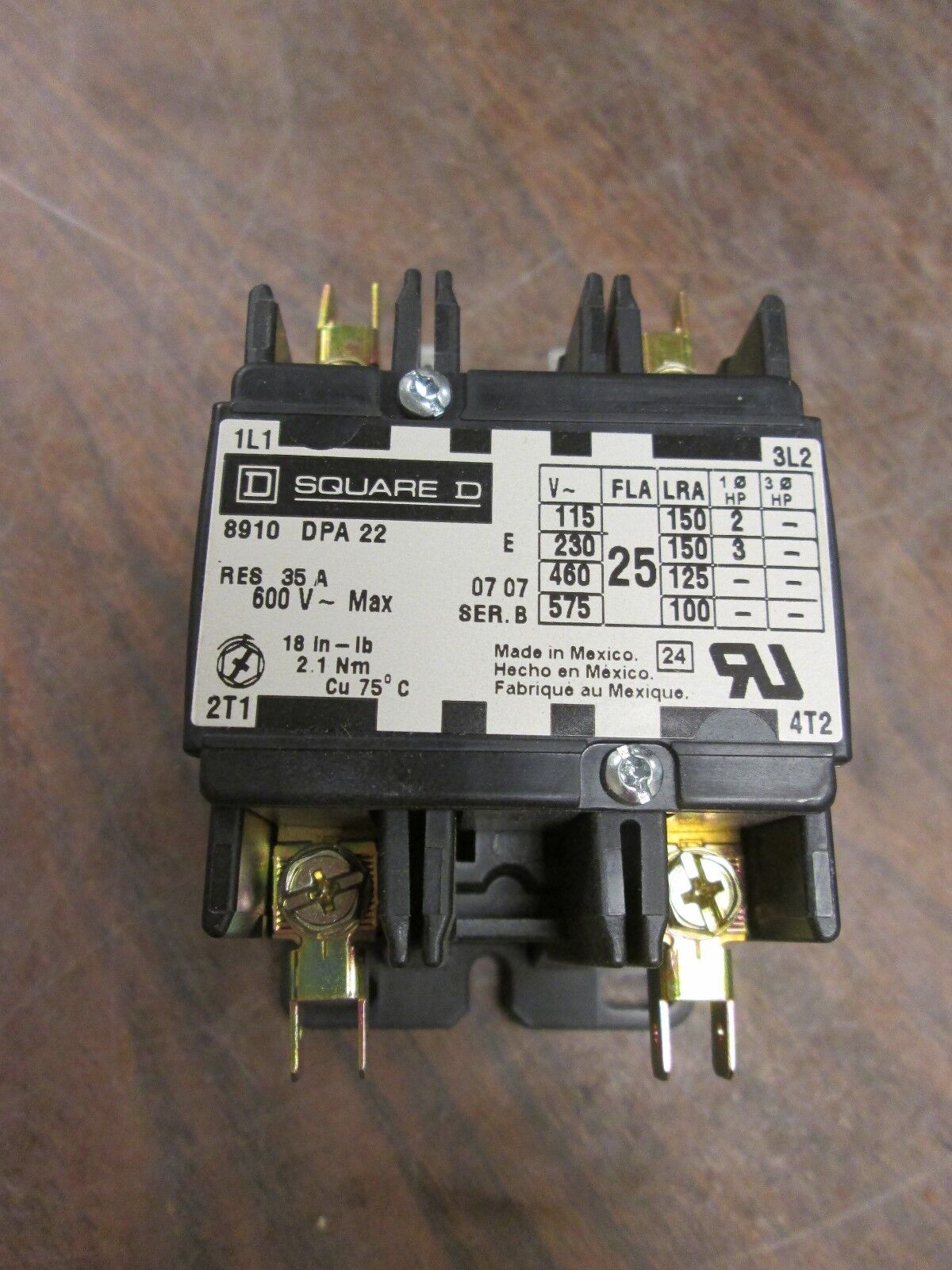 Square D Contactor 8910DPA22V14 2-Pole 24V Coil 600V 35A New Surplus