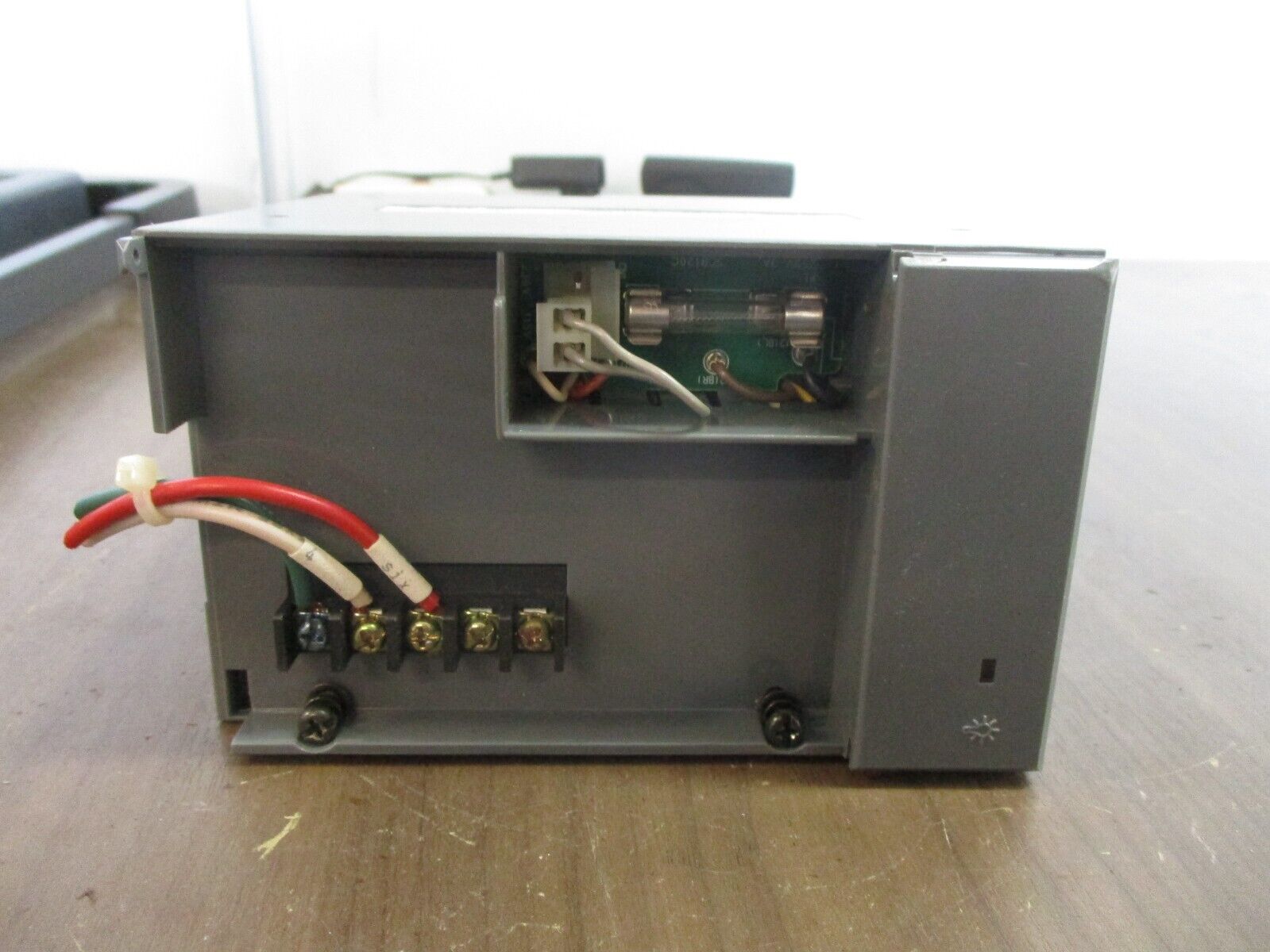Allen-Bradley SLC 500 Power Supply 1746-P2 Ser. C Used
