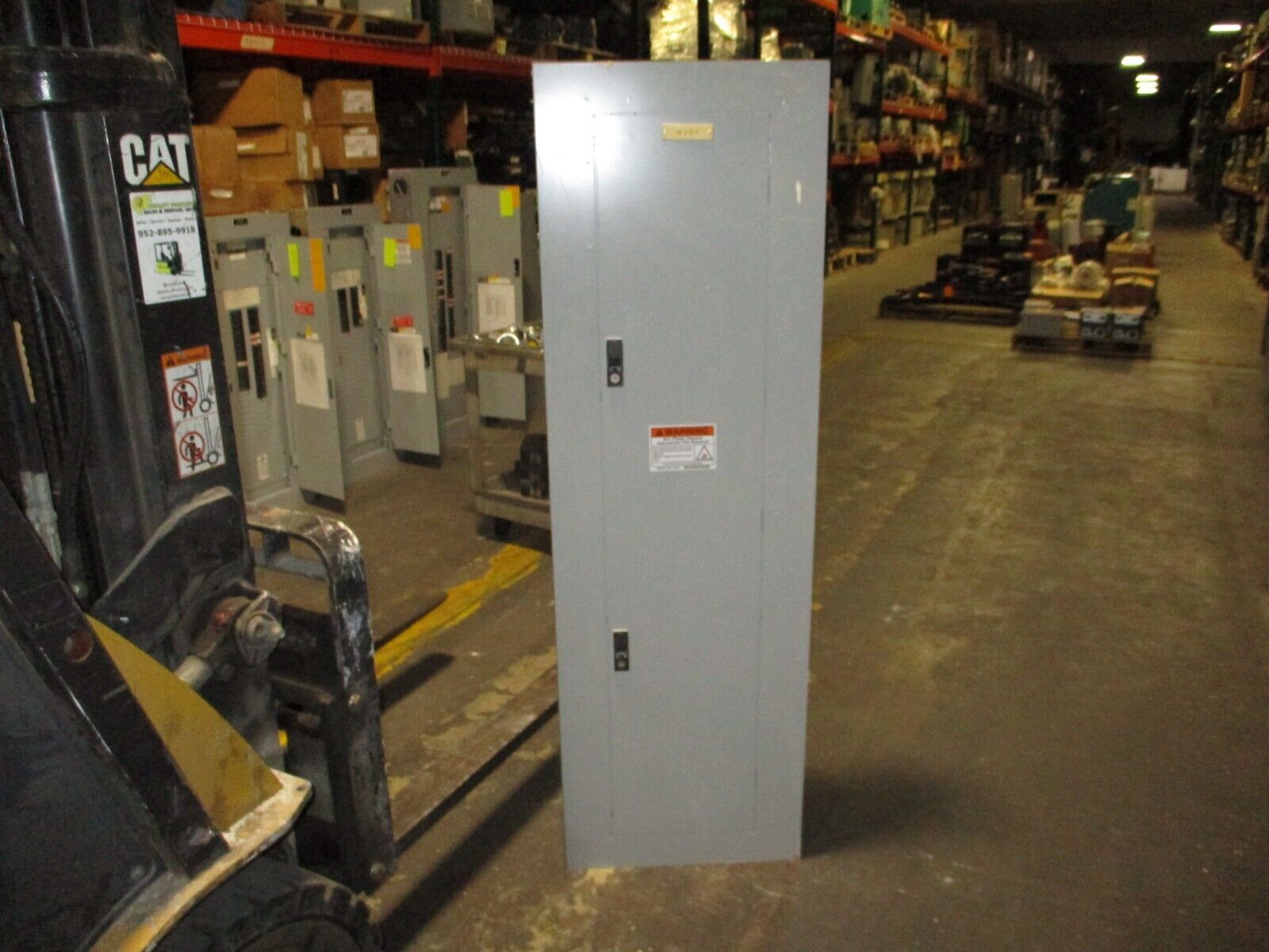 GE Main Lug Breaker Panel AQF3422MTX 225A Max 208/120V 3Ph 4W *No Lugs* Used