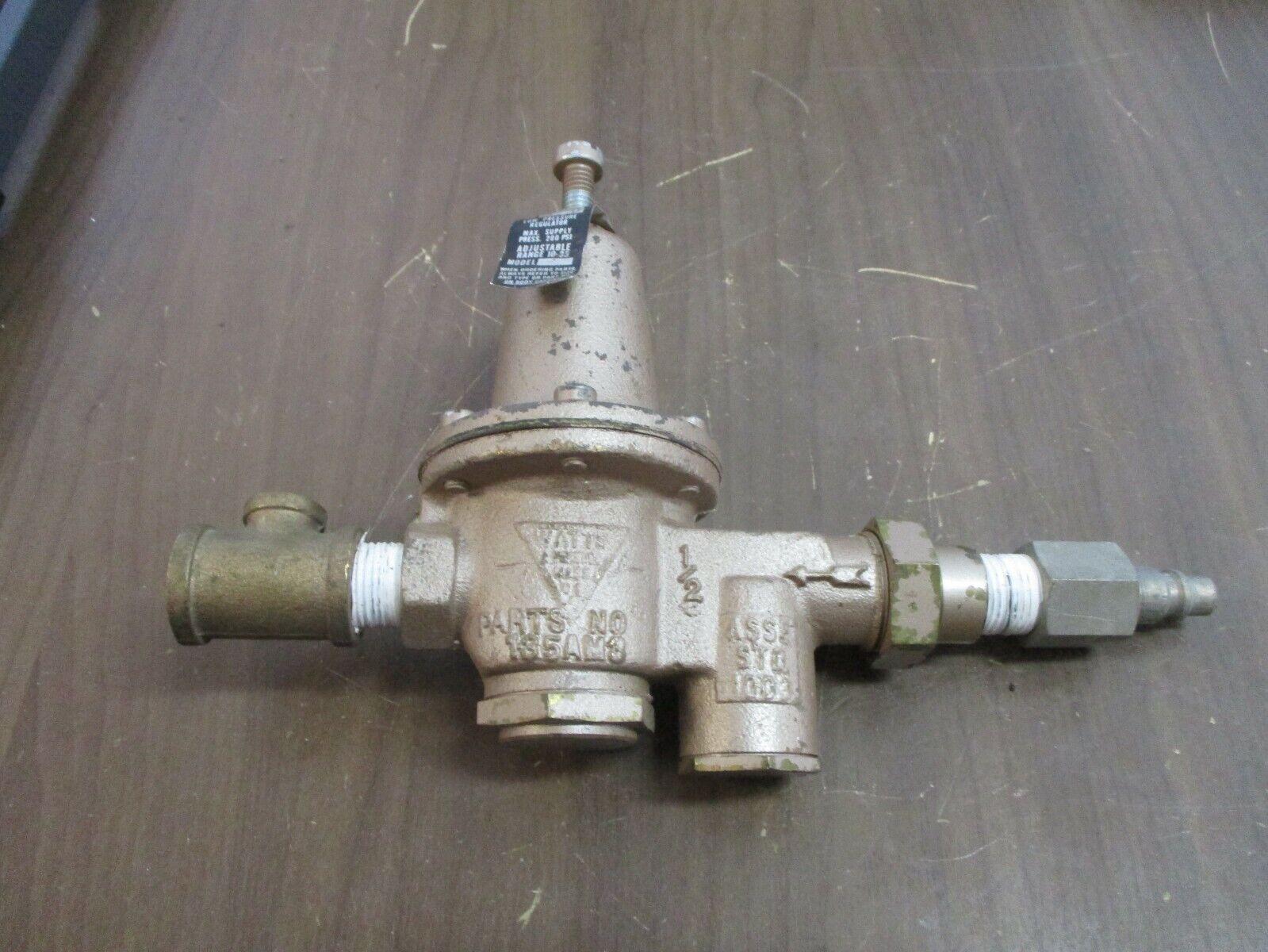 Watts Low Pressure Regulator 5M3 200PSI Max Range: 10-35 Used