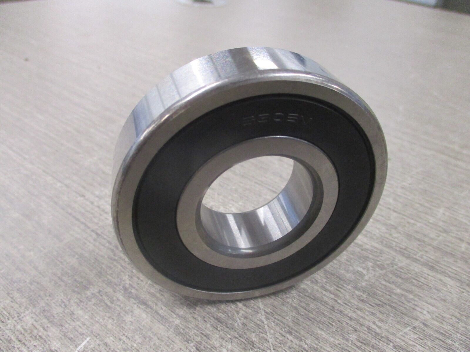 NSK Bearing 6306VVC3 New Surplus