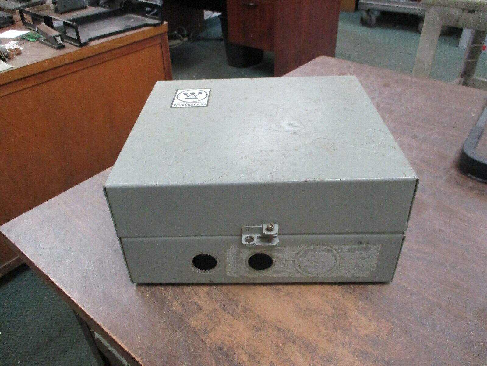 Westinghouse Enclosed Size 0 Reversing Contactor A201S0DA-U 120V Coil 18A 600V