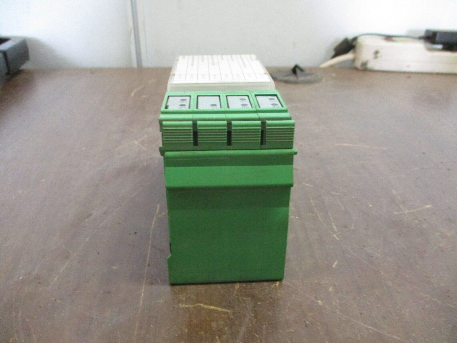 Phoenix Contact IBS IL24BK-T/U-PAC Interbus Coupler 2861580 HW: 06 Used