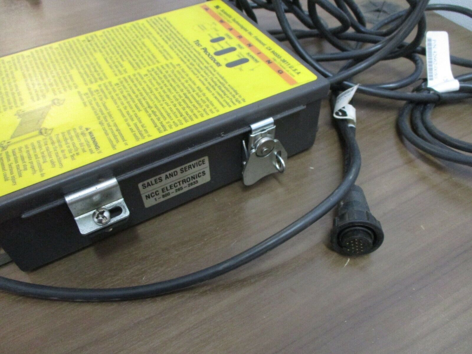 STI Light Curtain Controller LCC-FB-AC1-U 115VAC 50/60Hz 30VA Nema 4 Enclosure