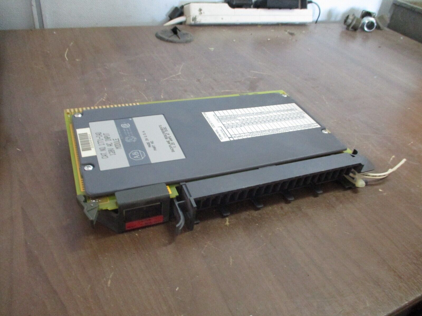 Allen-Bradley AC Input Module 1771-IAD 120V Used