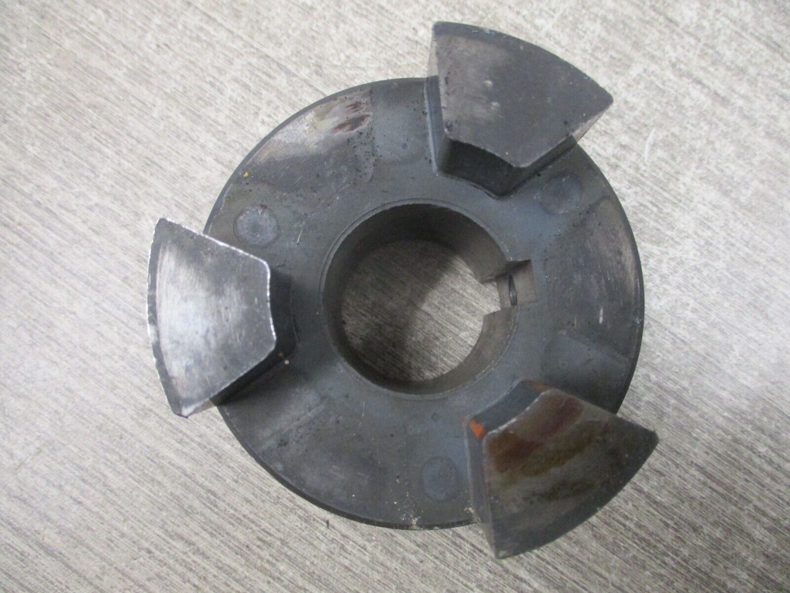 TB Wood's Jaw Coupling Set L-110-5/8/L-110-1 3/8 Used