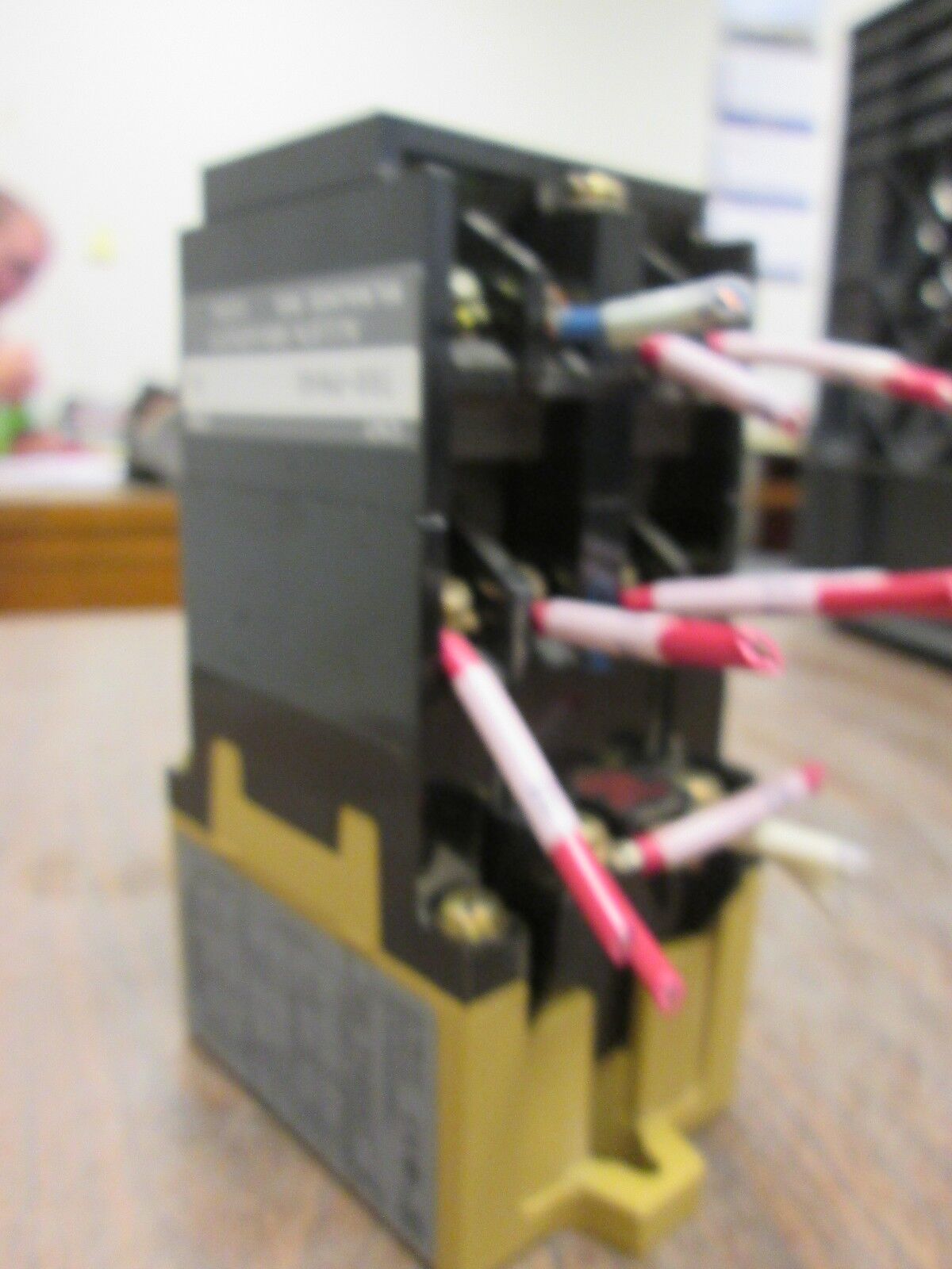 Allen-Bradley Control Relay 700-PB40 700-P400A1 Relay 115-120V Coil Used