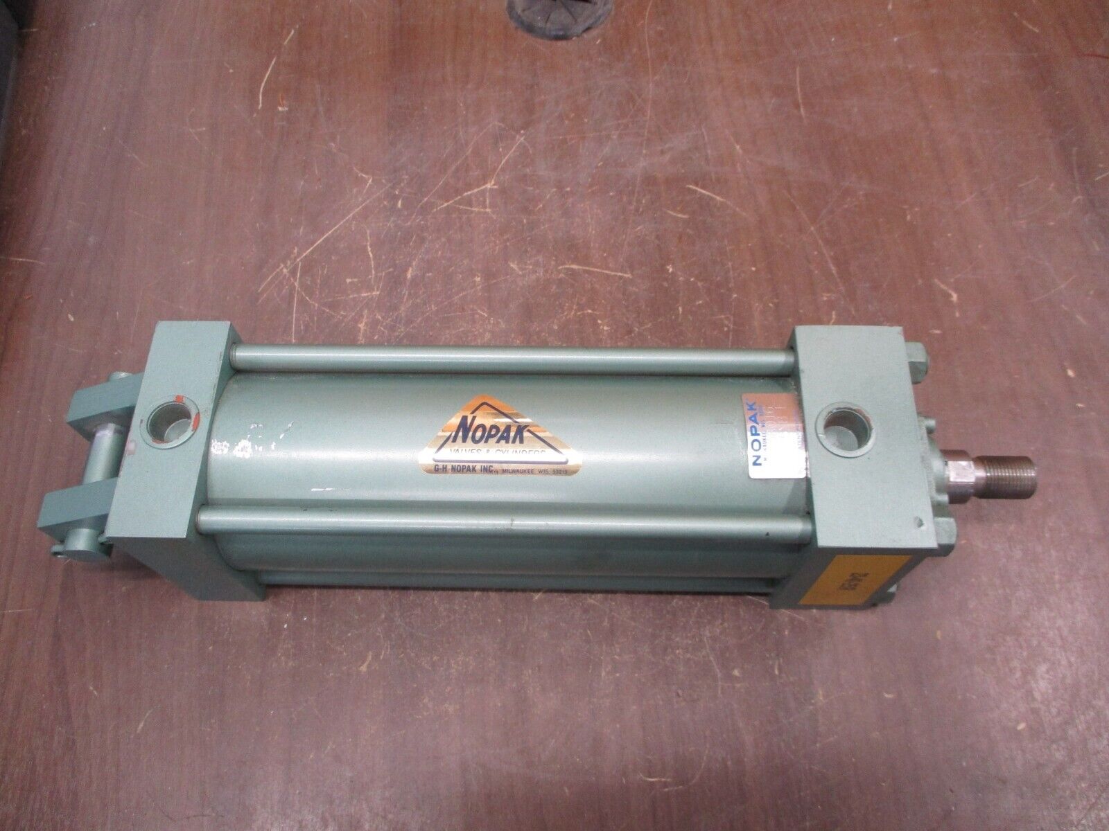 Nopak Hydraulic Cylinder 9808016 3.25X8 E Used