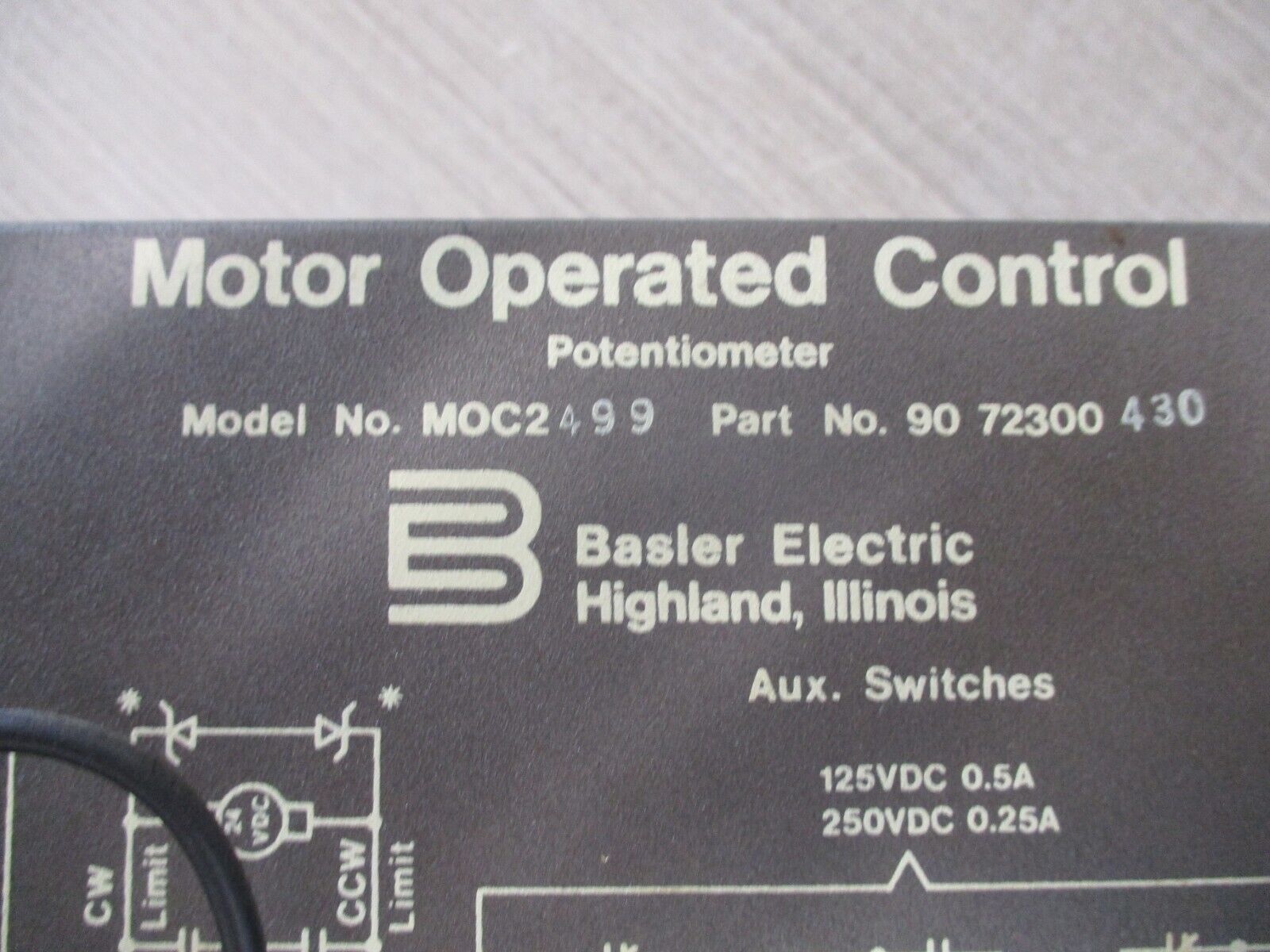 Basler Electric MOC2499 Motor Operated Control / Potentiometer 90 72300430 Used