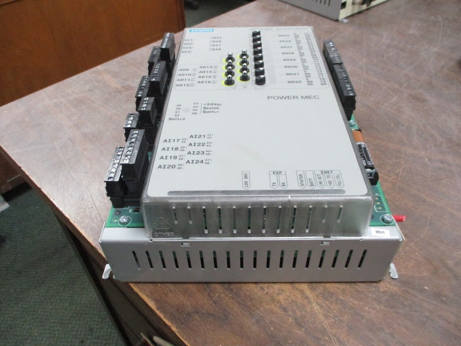 Siemens APOGEE Automation Model 1210 EL Power MEC 549-645 PXM,HOA,ENET,LON Used