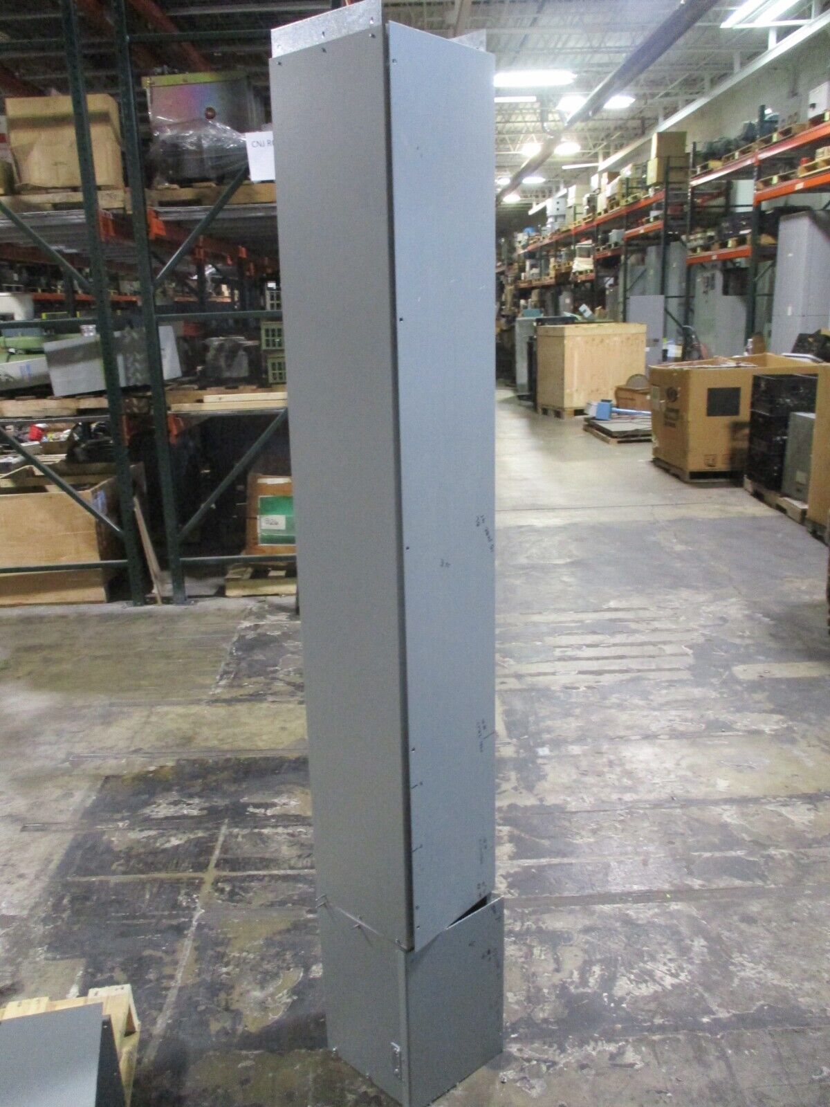 AMP Wireway Size: 10" x 10" Length: 75" *No Cover Screws* Used