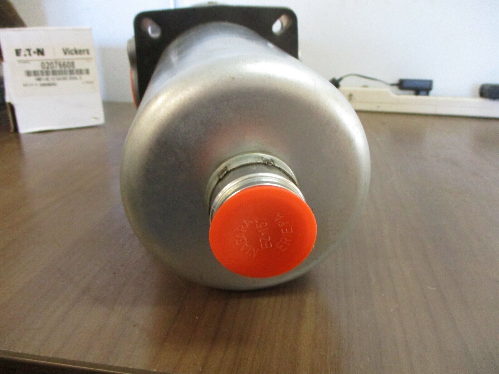 Eaton Vickers Filter HF4RT1SD343NBC10 New Surplus