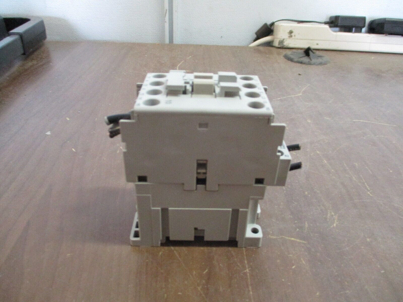 Allen-Bradley Contactor 100-C16*10 Ser. B 480V Coil 30A 600V Used