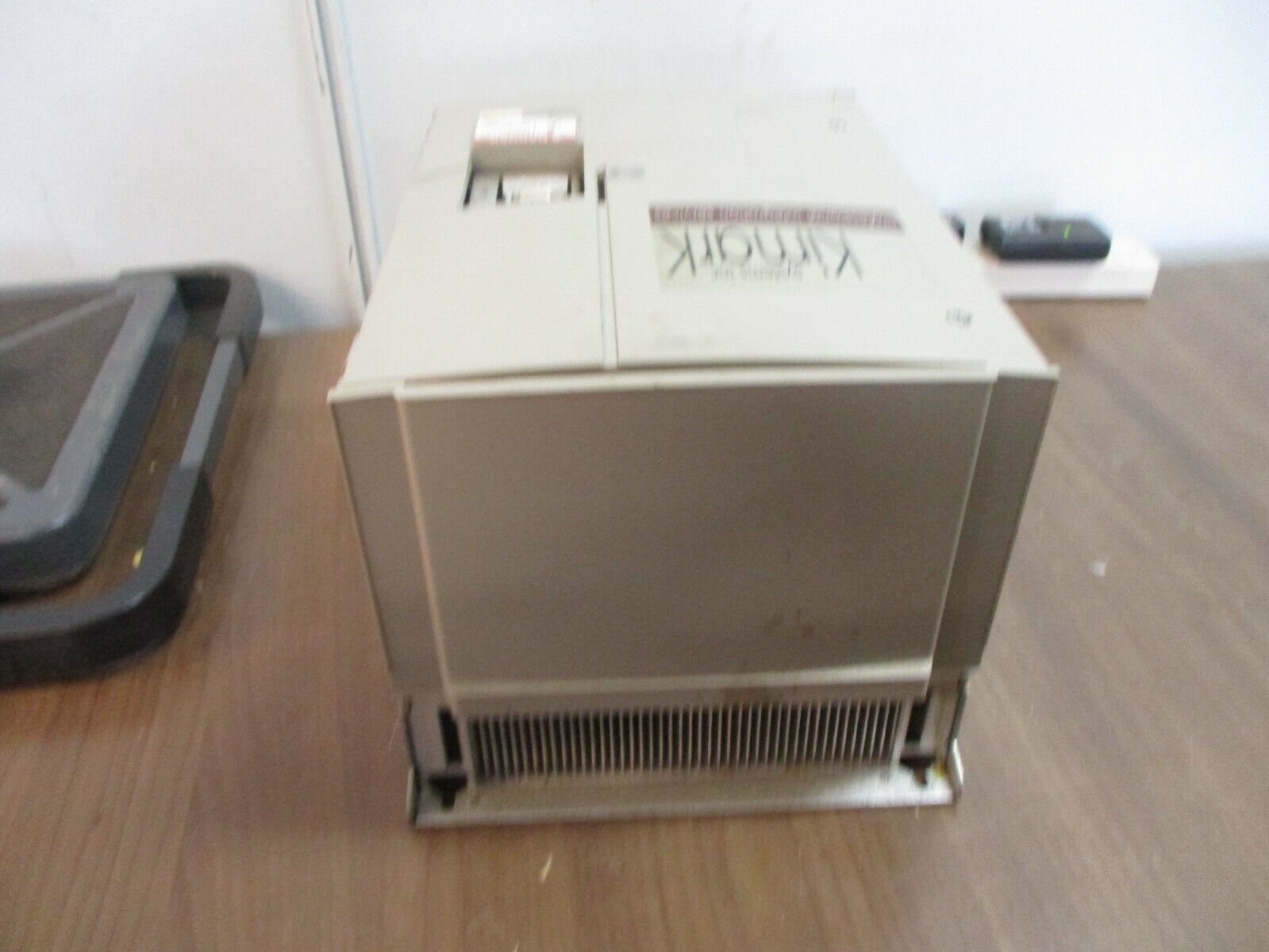 Square D Altivar 58 AC Drive ATV58HD16N4ZU 15HP *No Keypad* Used
