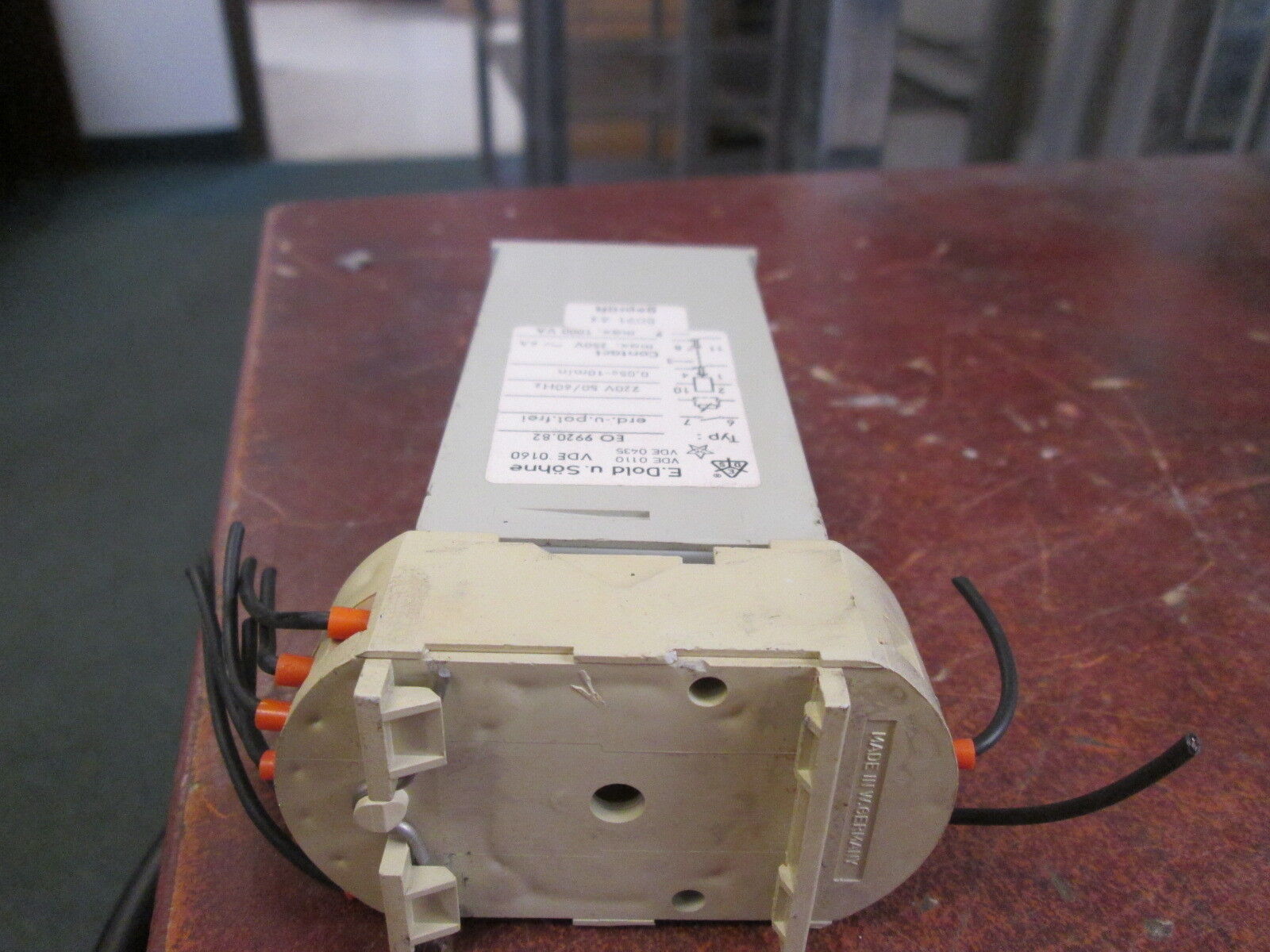 EDS Minitimer EO 9920.82 220V 50/60Hz Range: 1 sec-10min Used